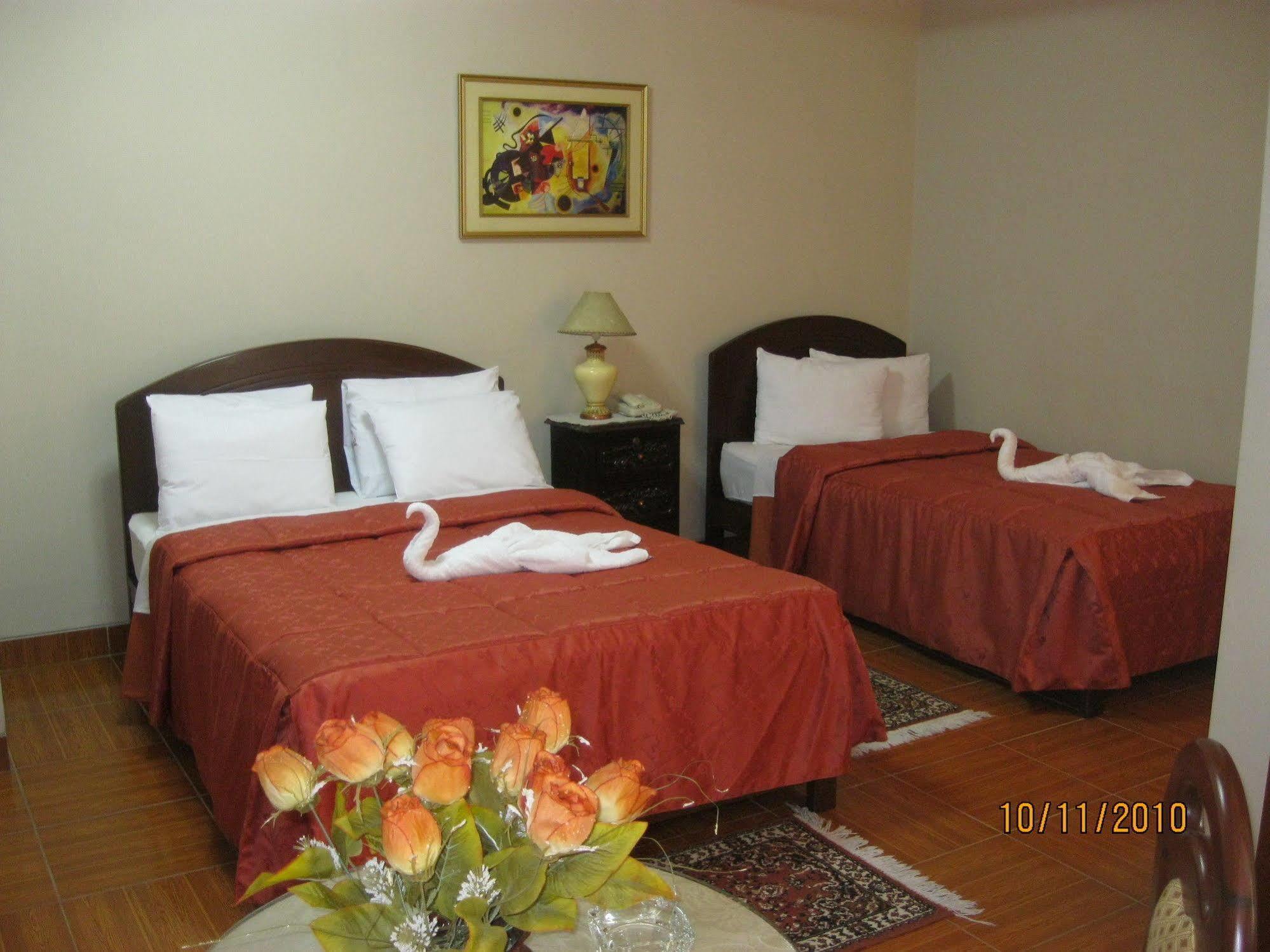Hotel Suite Plaza Трухільйо Екстер'єр фото
